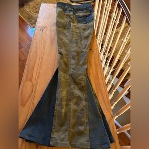 Stretch pants with flared legs size 30